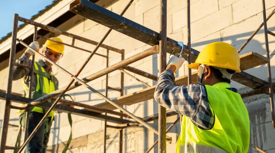 Professional fairlawn roofing services in Maryneal, TX